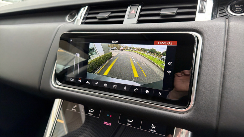 Land Rover Range Rover Sport 3.0 P400 HSE Dynamic 5dr Auto Petrol Estate